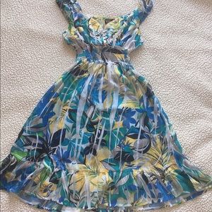 Tiki Palm floral dress size M
